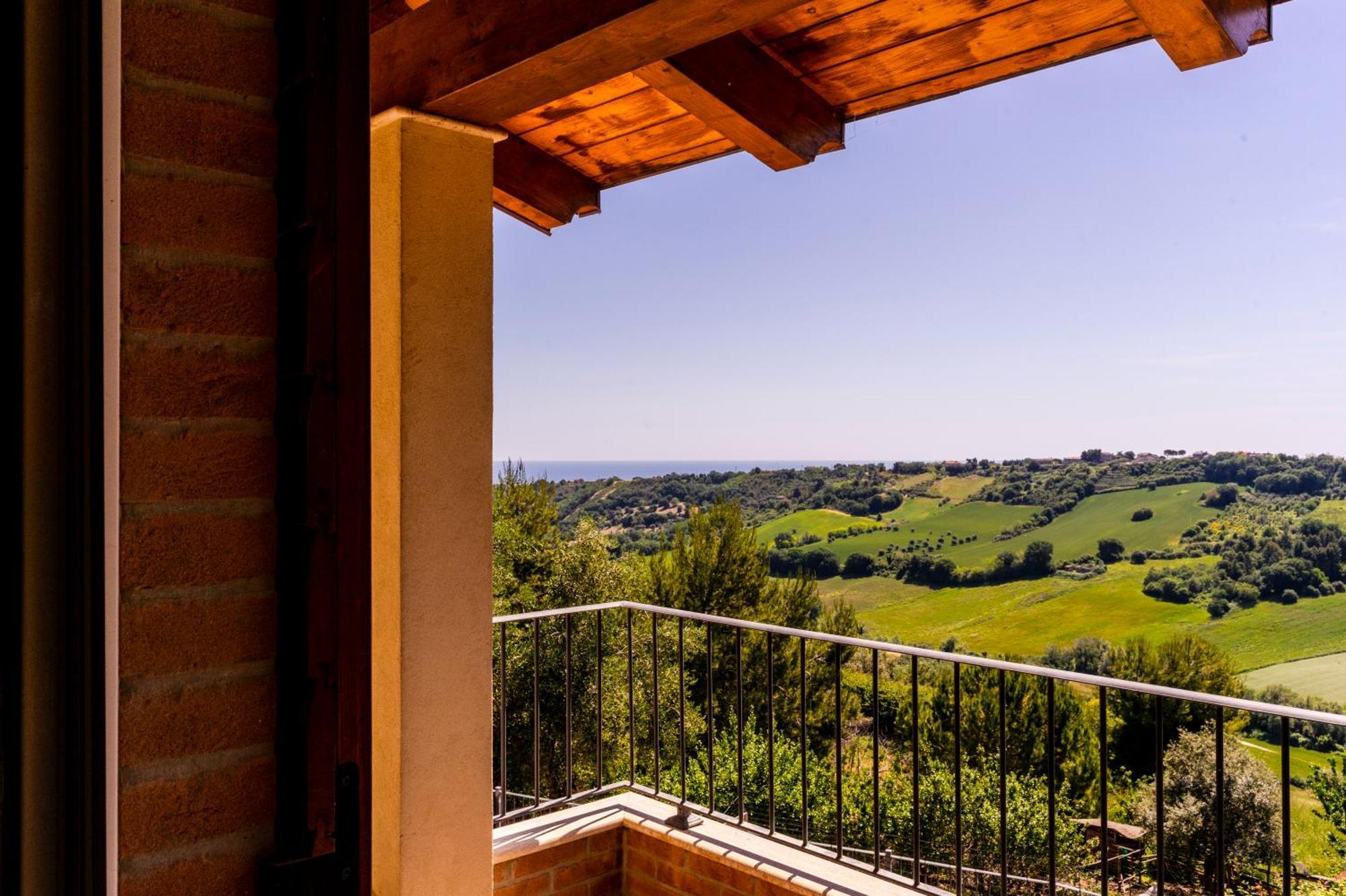 Bed & Breakfast Casa Jo Lapedona Bagian luar foto